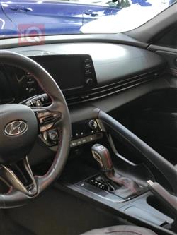 هیوندای ئەلەنترا